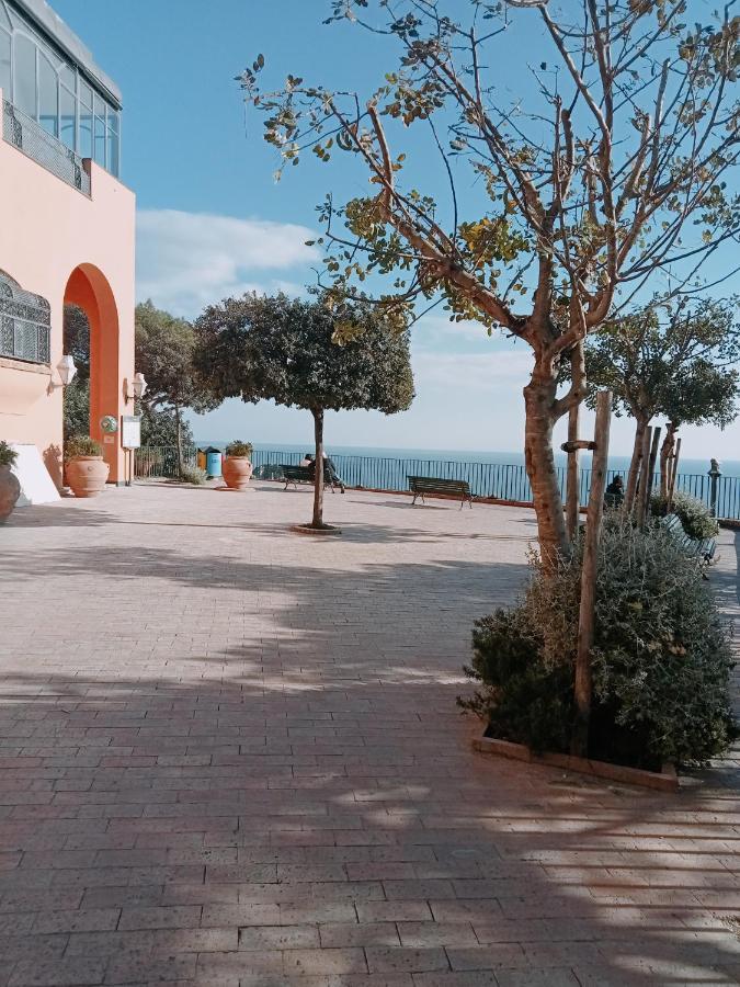 Il Blu Capri Quarto foto